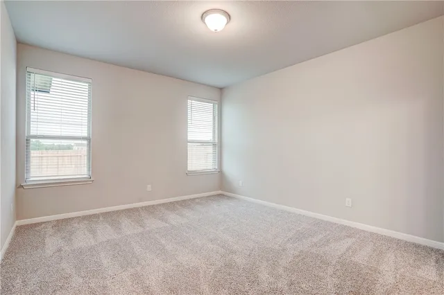 $2,195 | 309 Unforgiven Lane, Jarrell, TX 76537