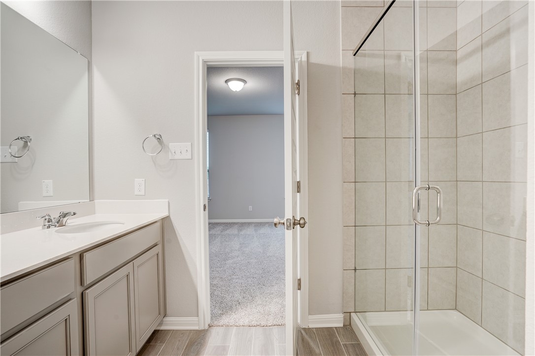 309 Unforgiven Lane Jarrell, TX 76537 - Photo 19 of 39