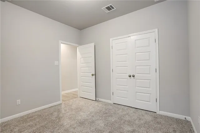 $2,195 | 309 Unforgiven Lane, Jarrell, TX 76537