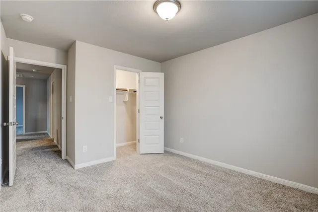 $2,195 | 309 Unforgiven Lane, Jarrell, TX 76537