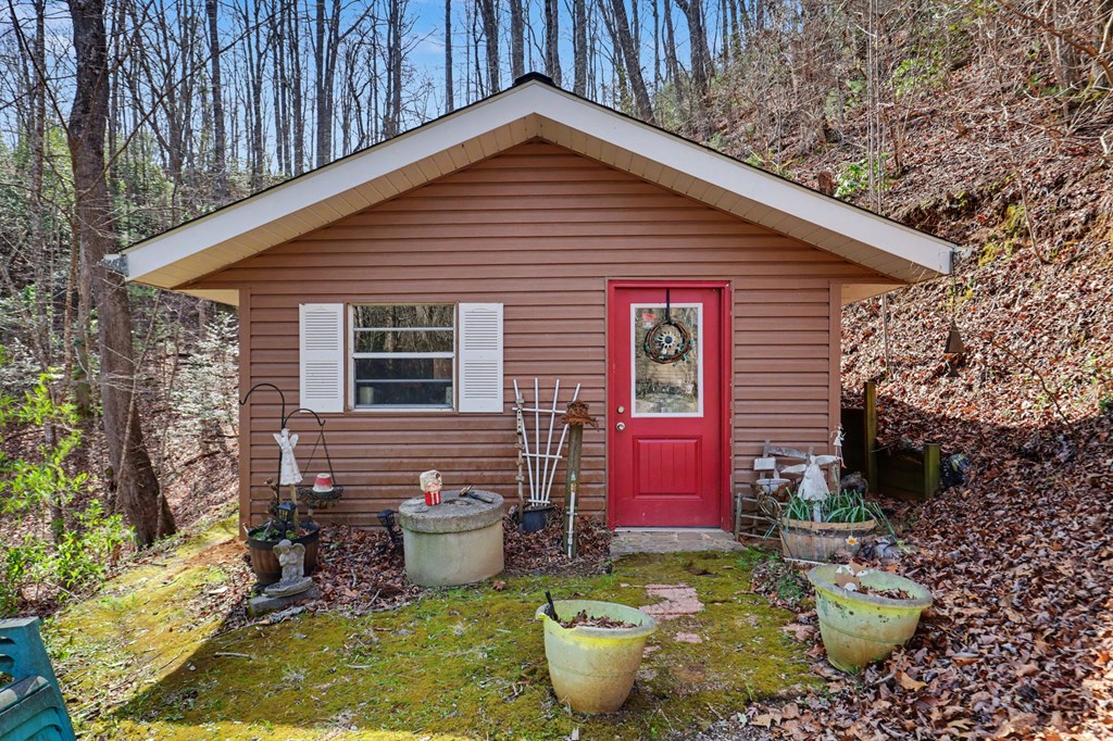 91 Forest View Murphy, NC 28906 - Photo 8 of 76