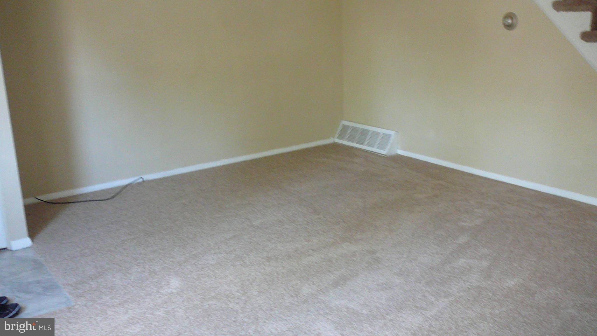 2127 Southorn Road Baltimore, MD 21220 - Photo 7 of 11