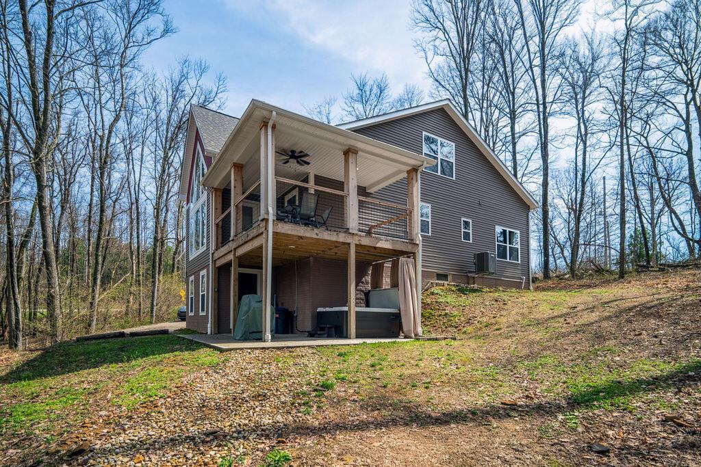 12861 Jack Run Road Rockbridge, OH 43149 - Photo 29 of 41 Dining Above, Relax Below!