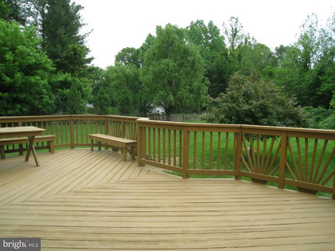 10118 Colvin Run Road Great Falls, VA 22066 - Photo 23 of 26 a view of a terrace with chairs