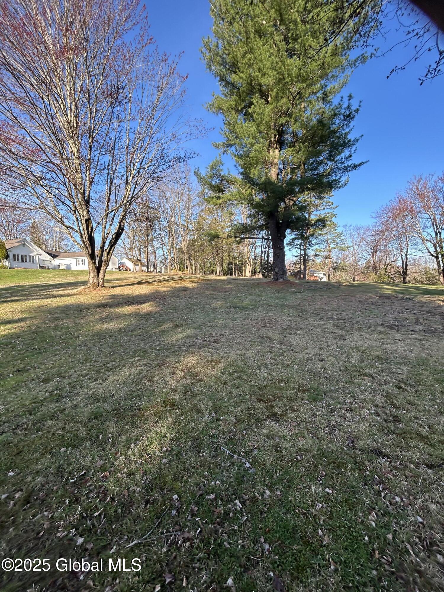 55 East Road Troy, NY 12180 - Photo 2 of 8 IMG_3336