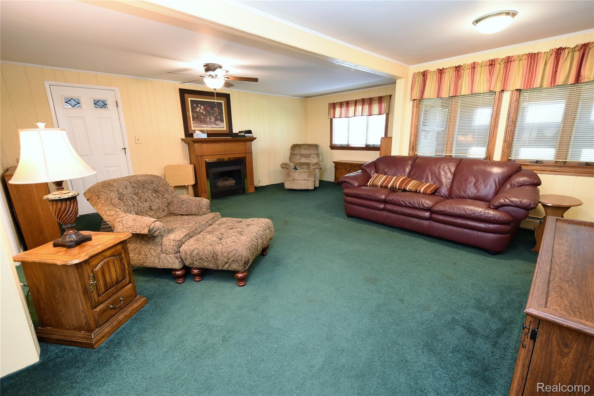 4155 South Genesee Road Grand Blanc, MI 48439 - Photo 14 of 41 DSC_6179.JPG