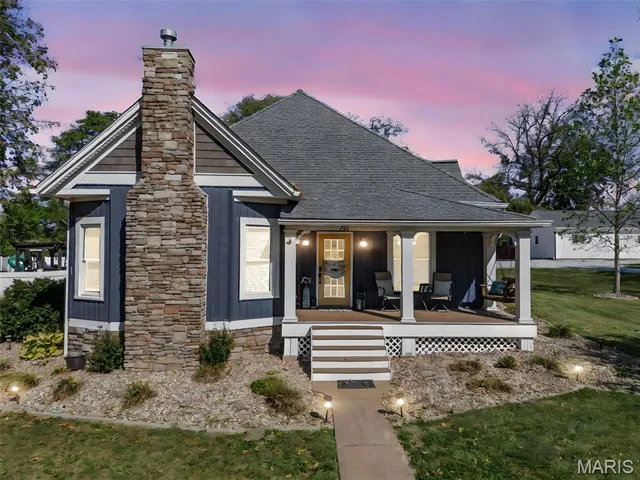 $475,000 | 701 Cap Au Gris Street, Troy, MO 63379