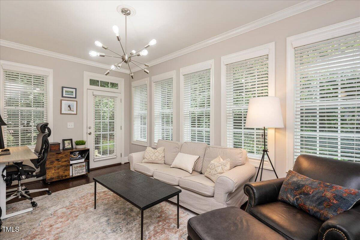 2829 Plumfield Place Raleigh, NC 27607 - Photo 11 of 27 11-- 12