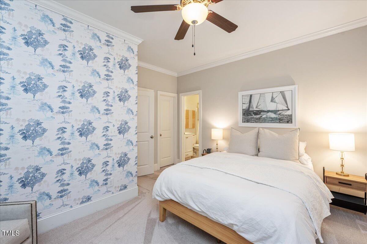 2829 Plumfield Place Raleigh, NC 27607 - Photo 8 of 27 08-- 9