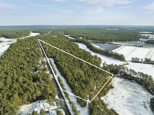 $633,000 | 0 Charge Pond Road, Wareham, MA 02571