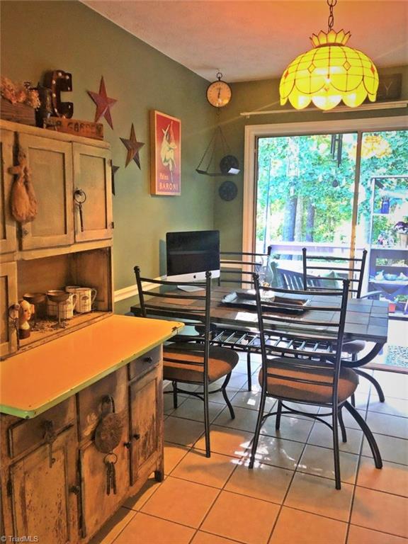 184 Oak Ridge Place Mount Airy, NC 27030 - Photo 11 of 17 Gallery Image 11