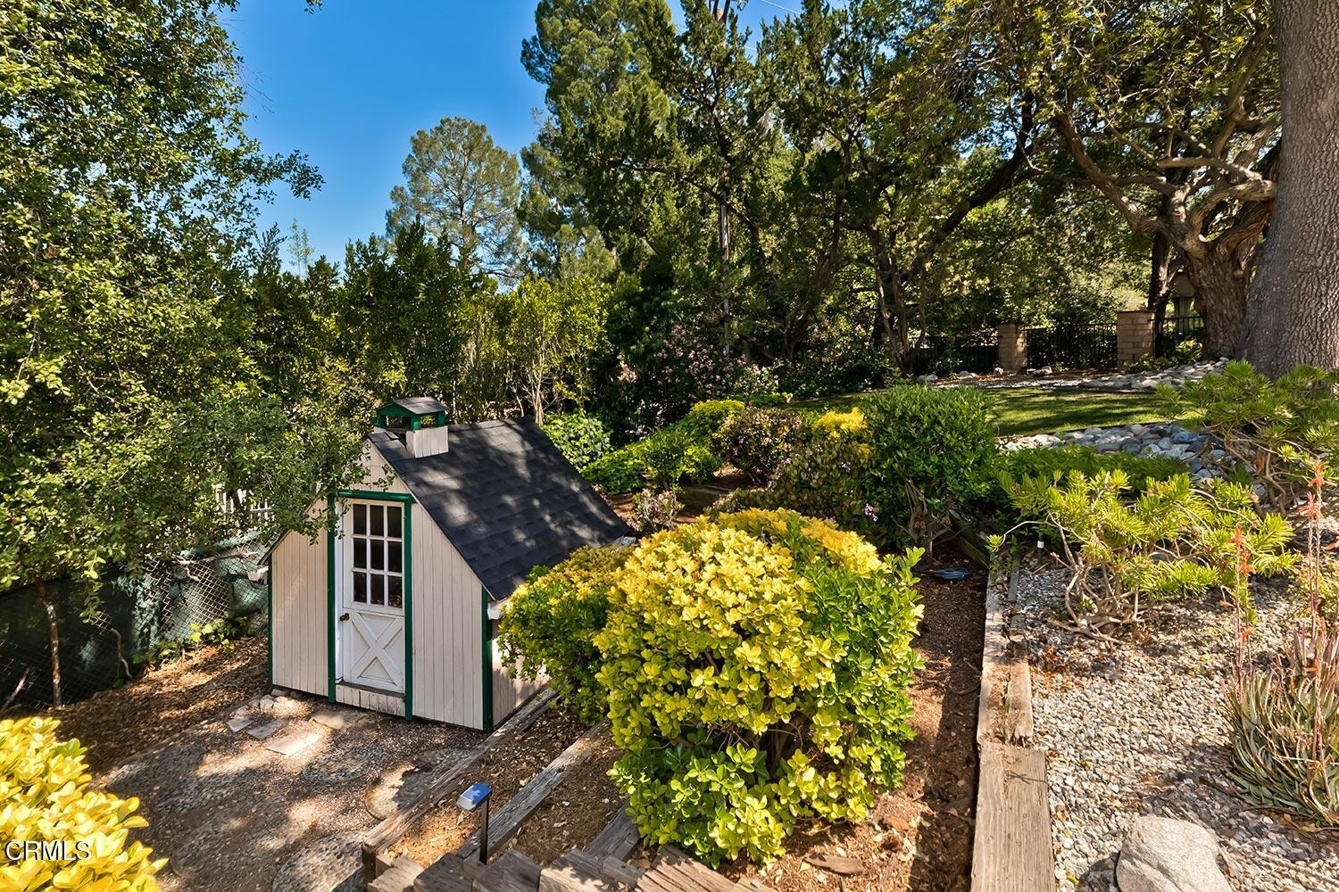 423 Lakeview Road Pasadena, CA 91105 - Photo 48 of 51 13