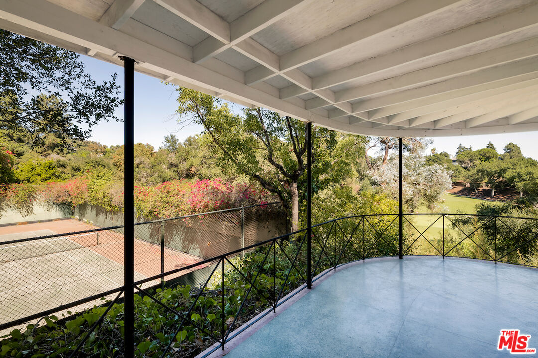 10934 Bellagio Road Los Angeles, CA 90077 - Photo 8 of 52 a view of a porch