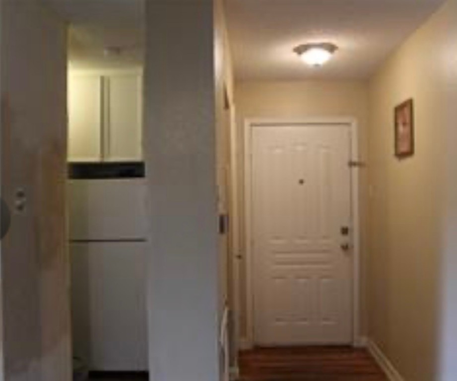 909 Silber Road, Unit 18C Houston, TX 77024 - Photo 2 of 9