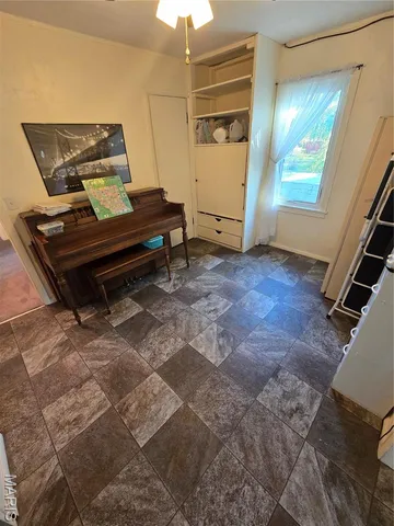 $225,500 | 1978 Old Highway 60, Birch Tree, MO 65438