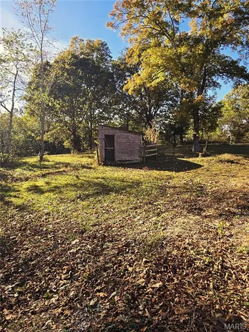 $225,500 | 1978 Old Highway 60, Birch Tree, MO 65438