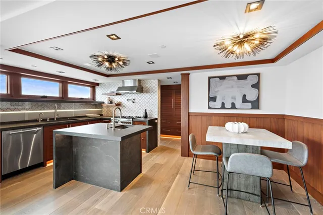 $6,400,000 | 31678 Seacliff Drive, Laguna Beach, CA 92651