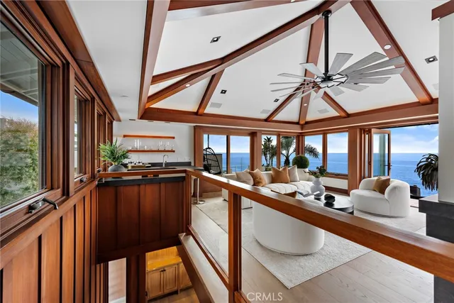 $6,400,000 | 31678 Seacliff Drive, Laguna Beach, CA 92651