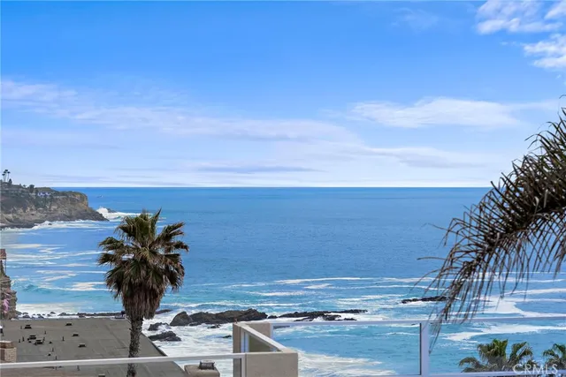 $6,400,000 | 31678 Seacliff Drive, Laguna Beach, CA 92651