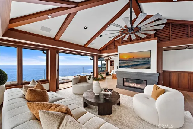 $6,400,000 | 31678 Seacliff Drive, Laguna Beach, CA 92651