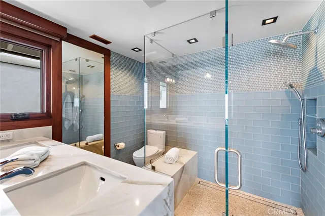 $6,400,000 | 31678 Seacliff Drive, Laguna Beach, CA 92651