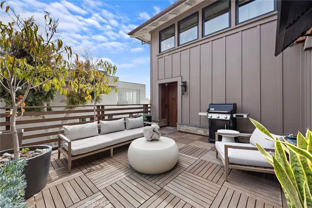 $6,400,000 | 31678 Seacliff Drive, Laguna Beach, CA 92651