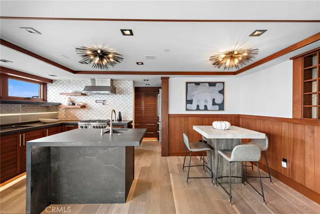 $6,400,000 | 31678 Seacliff Drive, Laguna Beach, CA 92651