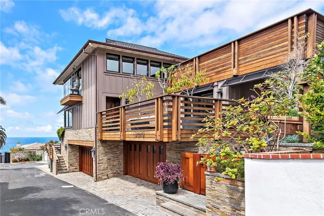 $6,400,000 | 31678 Seacliff Drive, Laguna Beach, CA 92651