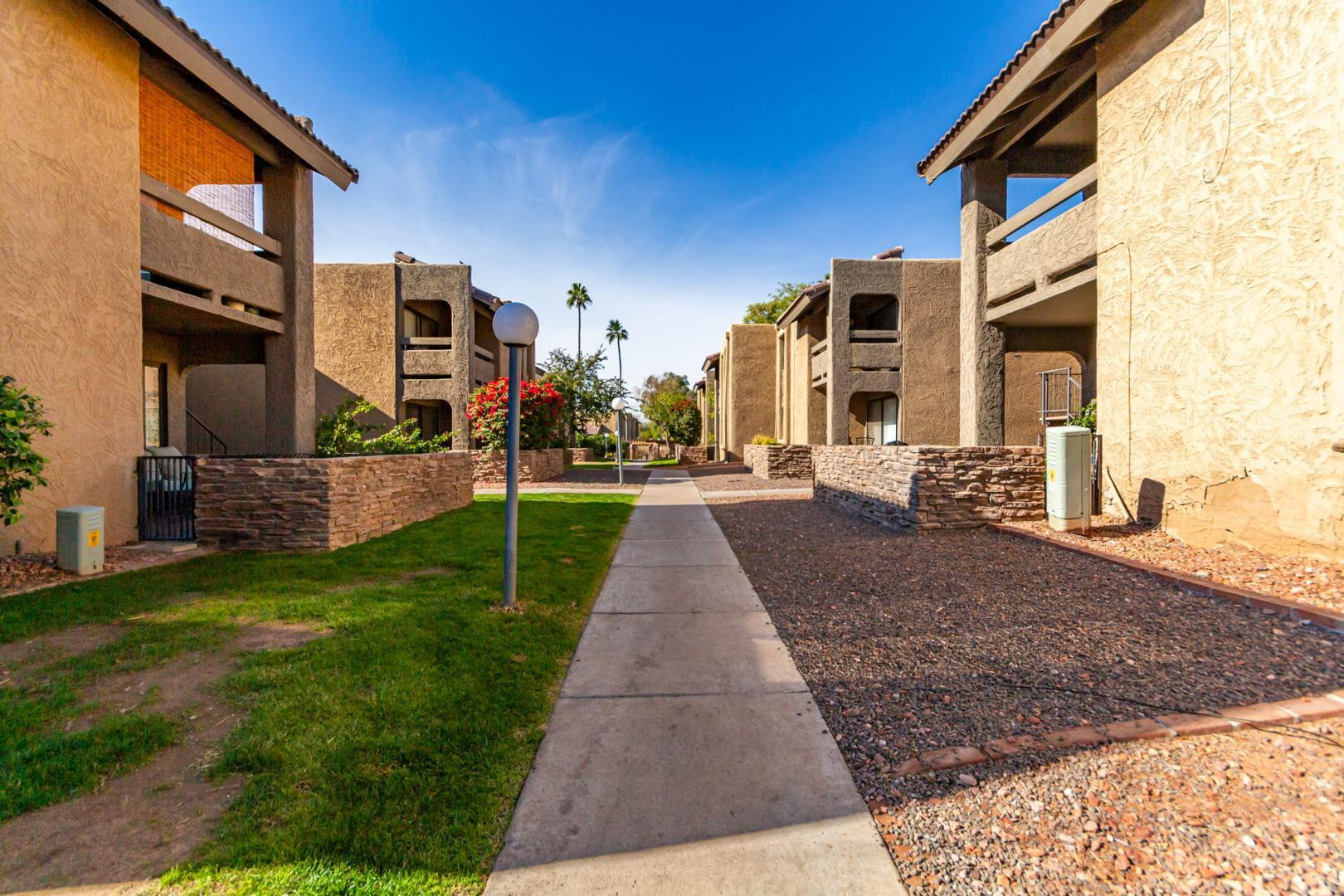 3825 East Camelback Road, Unit 137 Phoenix, AZ 85018 - Photo 22 of 26 Photo #22
