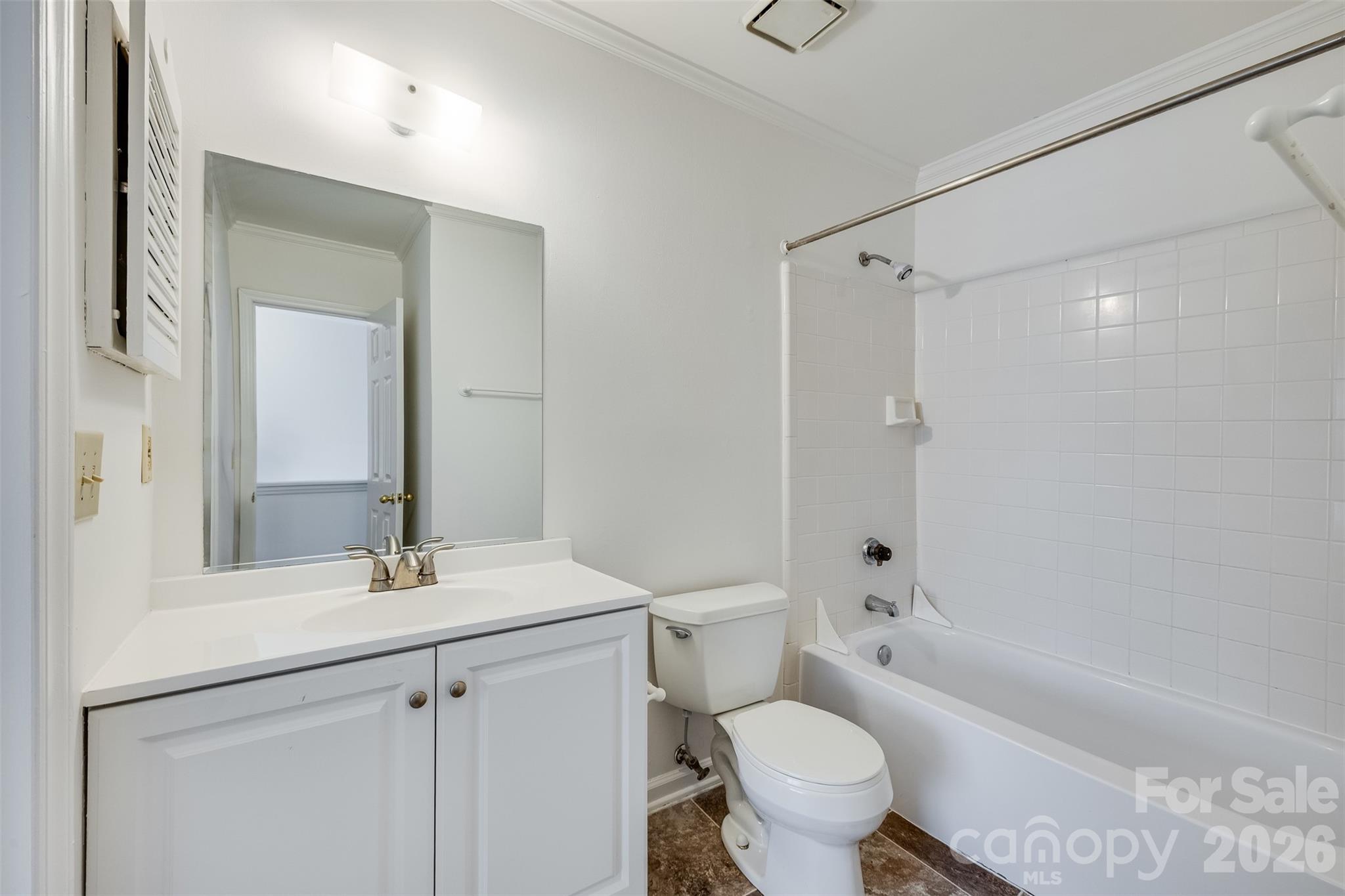 11020 Carmel Crossing Road Charlotte, NC 28226 - Photo 17 of 25
