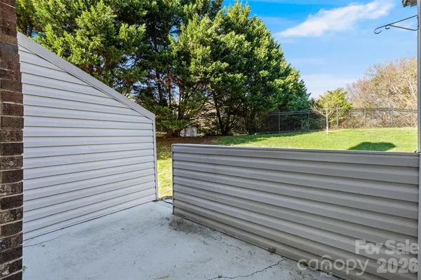 $225,000 | 11020 Carmel Crossing Road, Charlotte, NC 28226