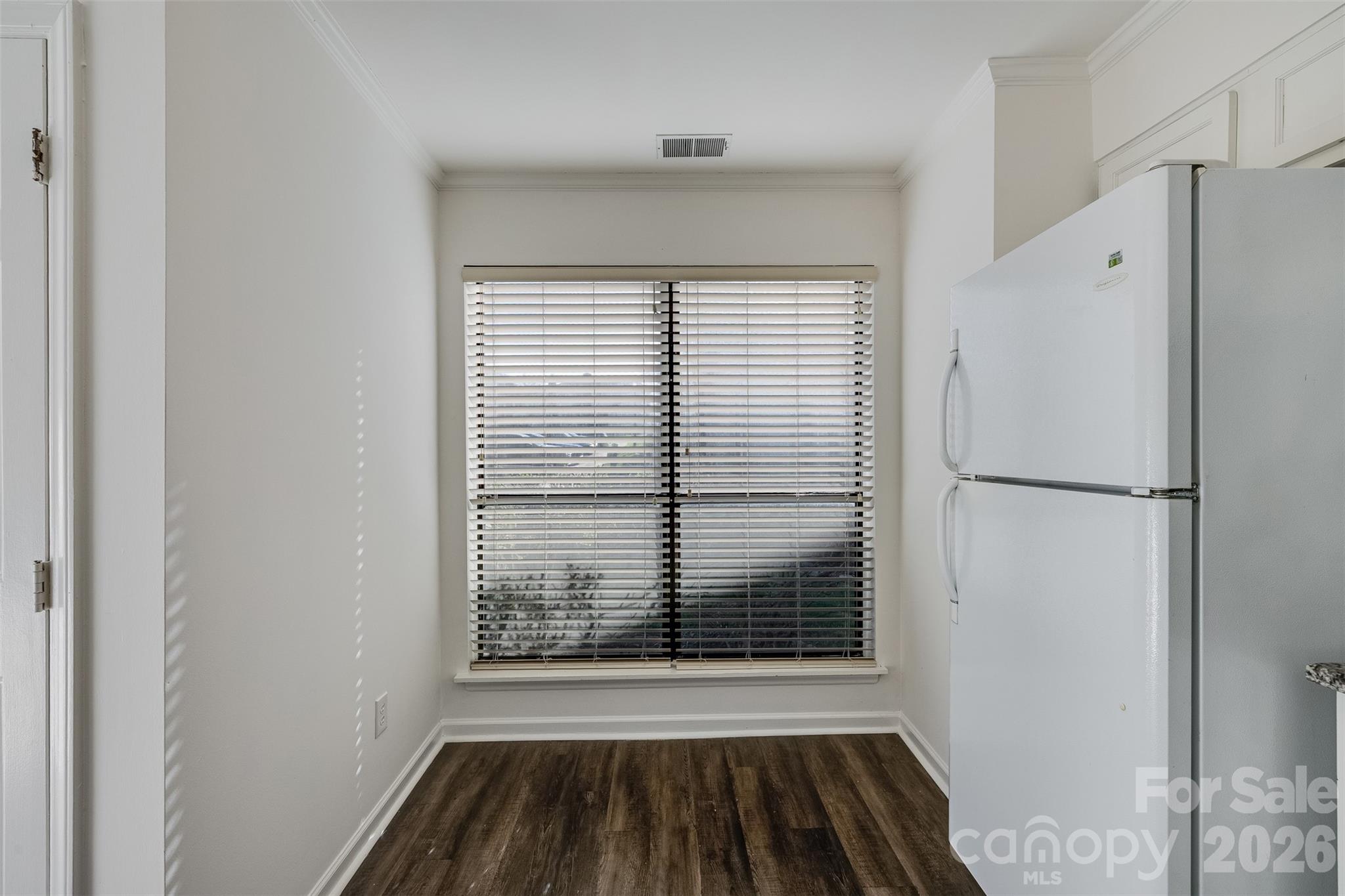 11020 Carmel Crossing Road Charlotte, NC 28226 - Photo 6 of 25