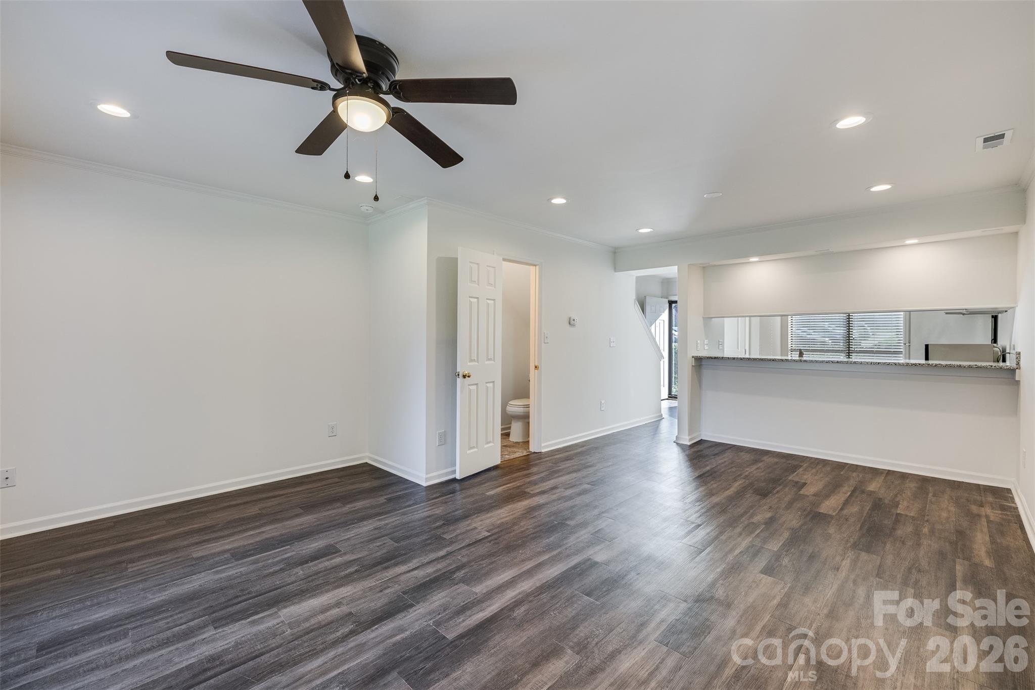 11020 Carmel Crossing Road Charlotte, NC 28226 - Photo 8 of 25