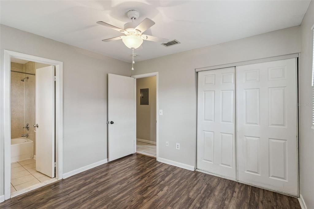 712 Clayton Street Brandon, FL 33511 - Photo 23 of 32