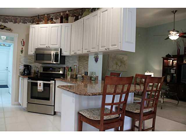 1129 Southwest Balmoral Trace Stuart, FL 34997 - Photo 3 of 25 Gallery Image 3