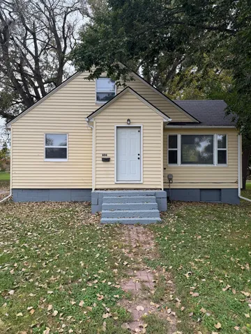 $159,500 | 606 East Main Street, Marshall, MN 56258