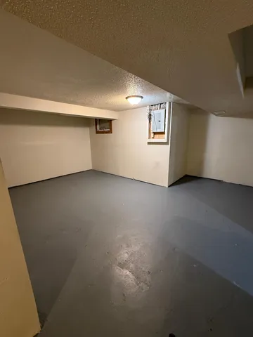 $159,500 | 606 East Main Street, Marshall, MN 56258