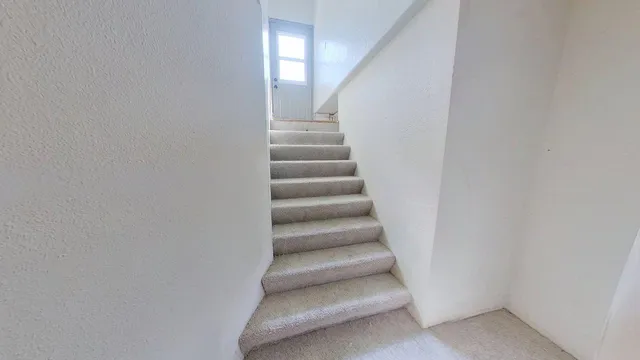 $159,500 | 606 East Main Street, Marshall, MN 56258