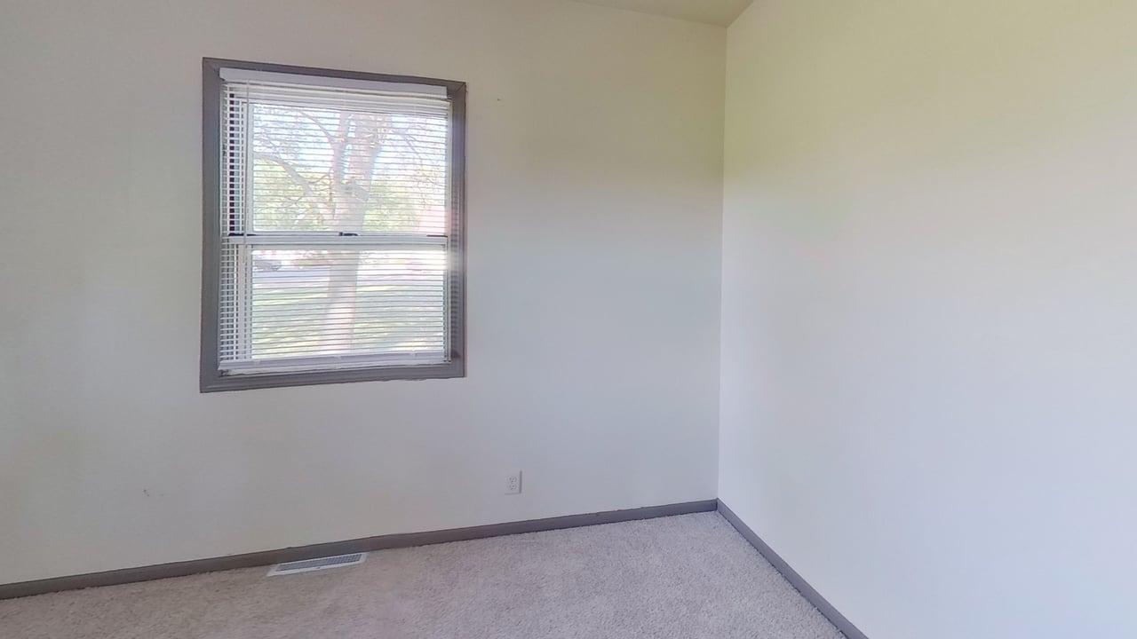 606 East Main Street Marshall, MN 56258 - Photo 29 of 46