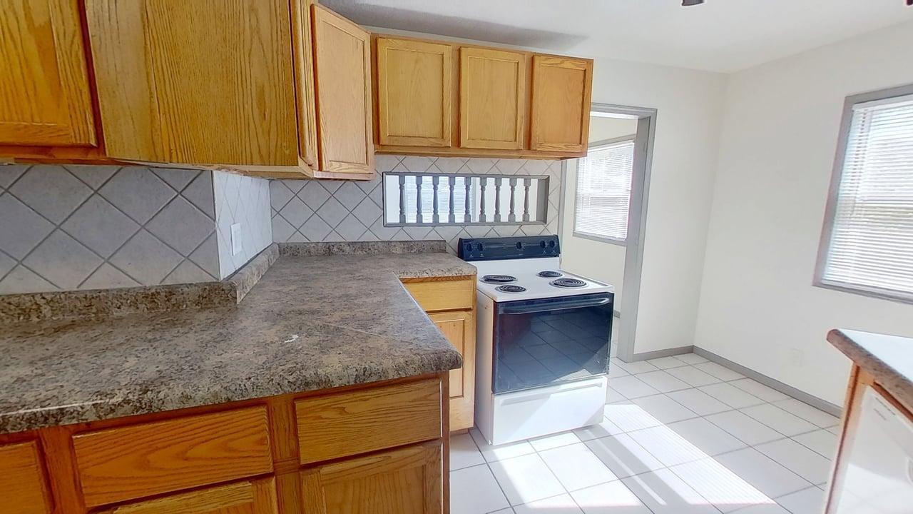 606 East Main Street Marshall, MN 56258 - Photo 37 of 46