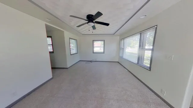 $159,500 | 606 East Main Street, Marshall, MN 56258