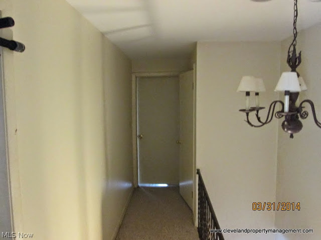 2291-2293 South Overlook Road Cleveland, OH 44106 - Photo 15 of 22 Gallery Image 15