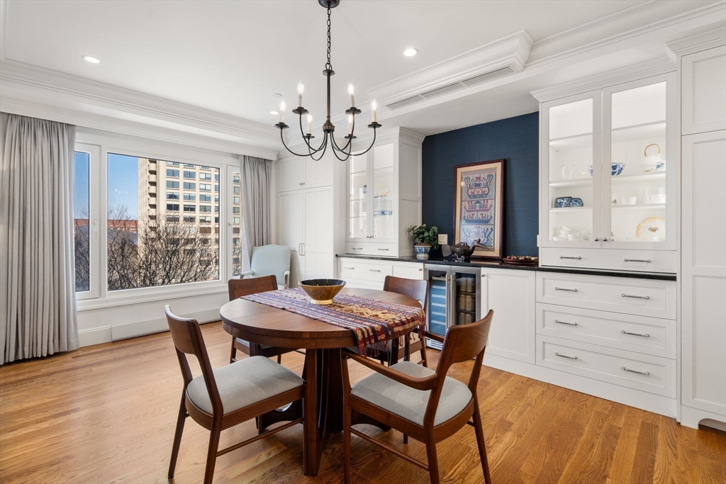 20 Rowes Wharf, Unit 701 Boston, MA 02110 - Photo 6 of 42