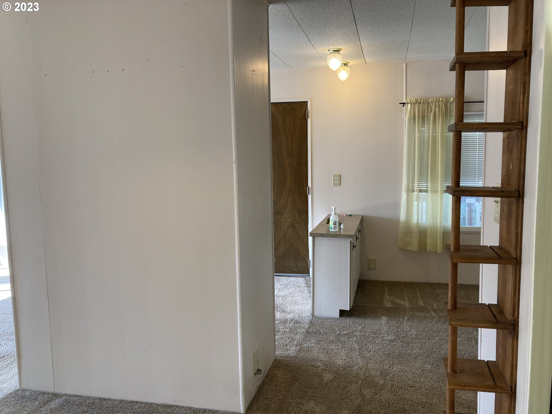 205 South 54th Street, Unit 7 Springfield, OR 97478 - Photo 12 of 32