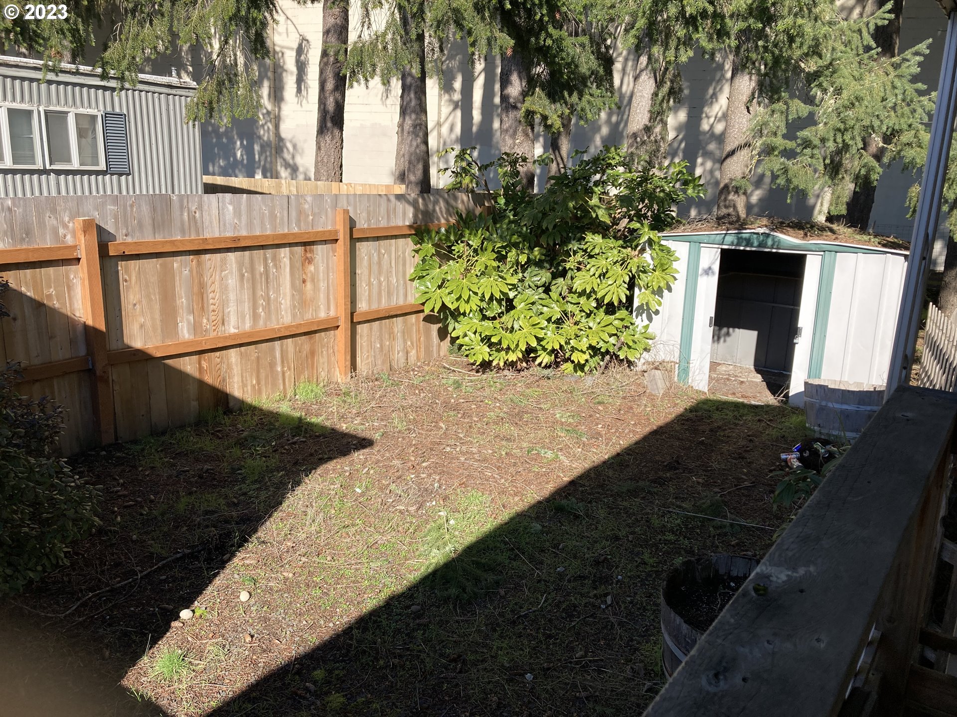 205 South 54th Street, Unit 7 Springfield, OR 97478 - Photo 30 of 32 a view of a backyard