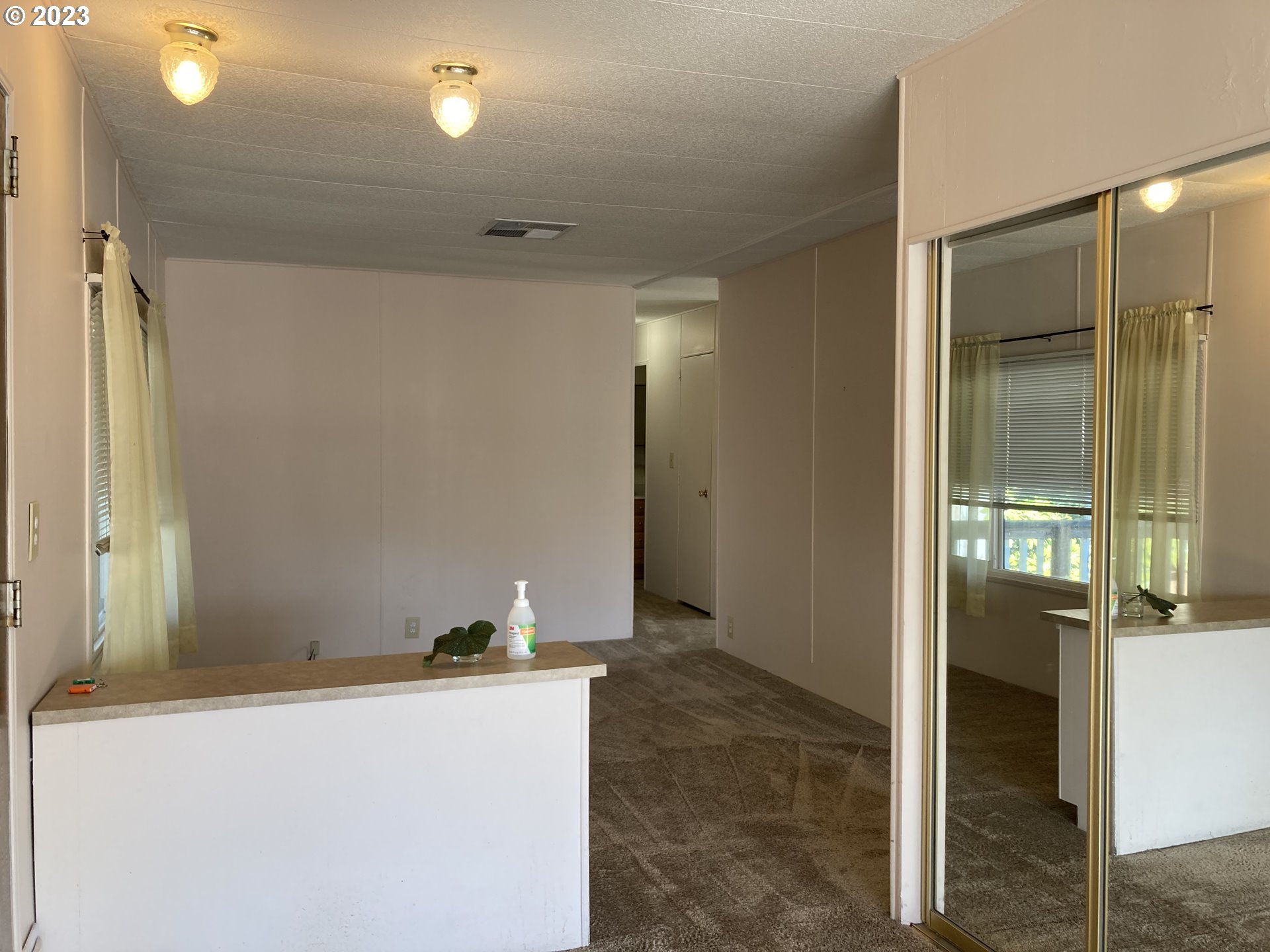 205 South 54th Street, Unit 7 Springfield, OR 97478 - Photo 5 of 32