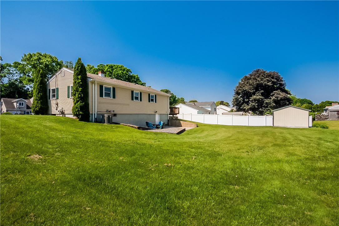 31 Riverdale Road Westerly, RI 02891 - Photo 29 of 30 Gallery Image 29