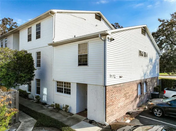 $260,000 | 470 West Par Street, Unit 470, Orlando, FL 32804