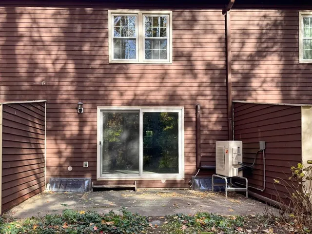 $345,000 | 25 Woodbine By The Lake, Unit 3, Colchester, VT 05446