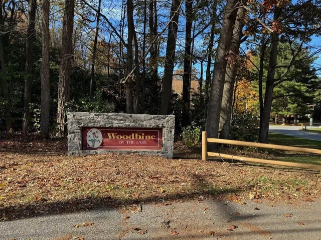 $345,000 | 25 Woodbine By The Lake, Unit 3, Colchester, VT 05446